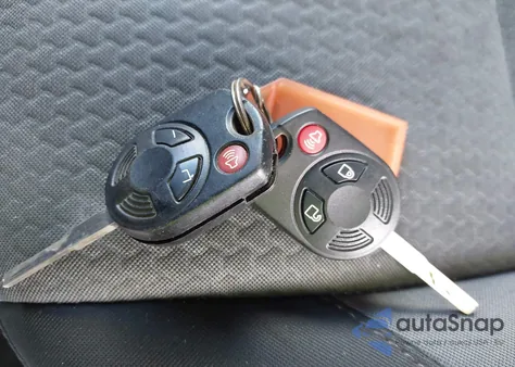 2018 Ford Escape Se из США, поврежденный, VIN 1FMCU0GD6JUA79531